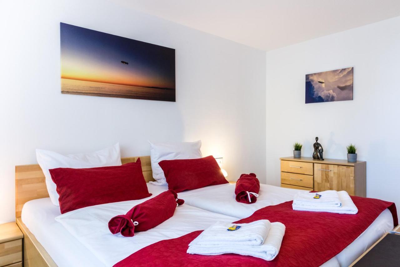 Apartment Eastside Mit 3 Zimmern Fur Bis Zu 5 Personen Mit Balkon Friedrichshafen Eksteriør bilde